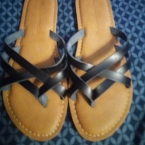 Amazon essentials sandles